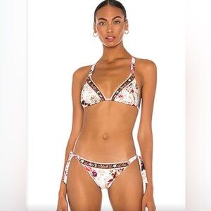 Camilla bikini bottoms XS NWT